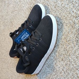 K-Swiss Black Low Top Court Pro Sneakers